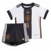 Tyskland Joshua Kimmich #6 kläder Barn VM 2022 Hemmatröja Kortärmad (+ korta byxor)